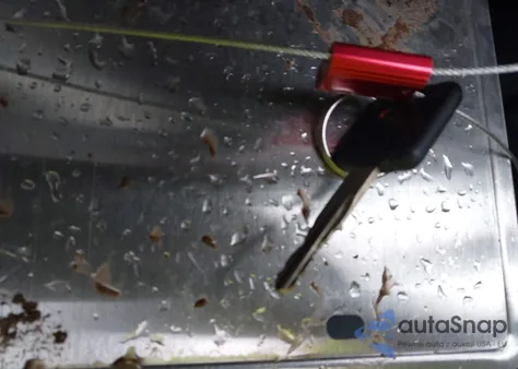 2024 Nissan Versa 1.6 S z USA, uszkodzony, nr VIN 3N1CN8DV6RL879039